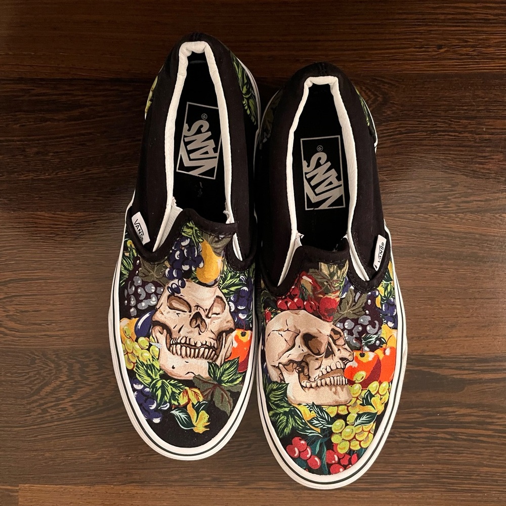 Men Van sneakers size 7 ( CartG-120)